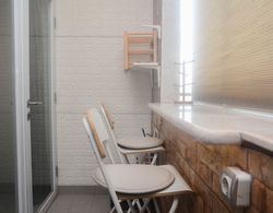 Well Furnished And Comfort Stay Studio At Amethyst Apartment Oda Düzeni