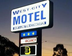 West City Motel Dış Mekan