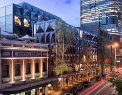 West Hotel Sydney, Curio Collection by Hilton Genel