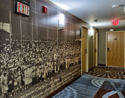 Hotel Westport Kansas City, Tapestry Collection by Hilton İç Mekan