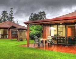 Whispering Pines Luxury Cottages Genel