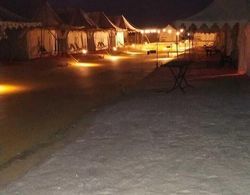 White rann camp resort Dış Mekan