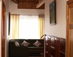 Whitehouse Bed and Breakfast İç Mekan