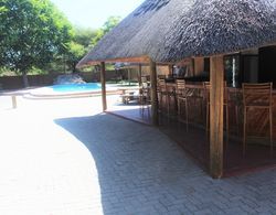 Wingate Hotel Maun Havuz