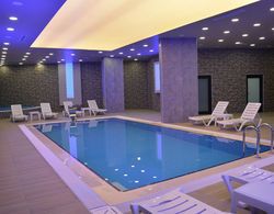 Winter City Hotel Havuz