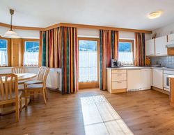 Wonderful Apartment in Wald im Pinzgau With Balcony Yerinde Yemek
