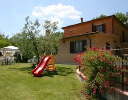 Wonderful Private Villa With Private Pool, TV, Pets Allowed and Parking, Close to Montepulciano Dış Mekan