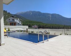 Wonderful Villa With a Mountain View in Oludeniz Oda