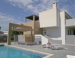 Xenos Villa 1 With Private Swimming Pool, Near The Sea Dış Mekan