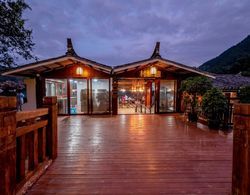 Xijiang Village Vision Hotel Dış Mekan