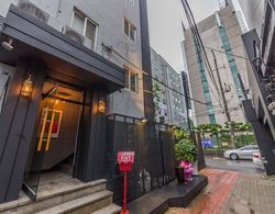 Yeongdeungpo Hotel Yolo Dış Mekan