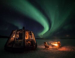 Yggdrasil Igloo Water Huts Dış Mekan