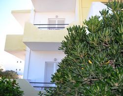 Yiannis Apartments Dış Mekan