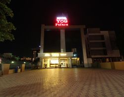 Hotel Yog Palace Dış Mekan