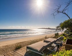 Your Luxury Escape - Byron Beachfront Villa Oda Manzaraları