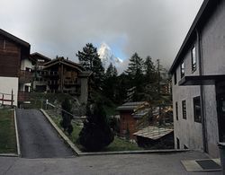 Youth Hostel Zermatt Dış Mekan