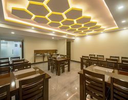 Zenith Hotels Hebbal Bangalore Yerinde Yemek