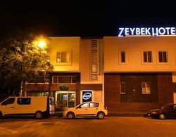 Zeybek Hotel Dış Mekan