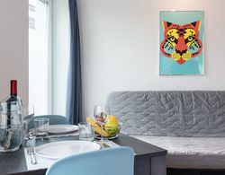 ZH Tiger - Altstetten Hitrental Apartment Oda Düzeni