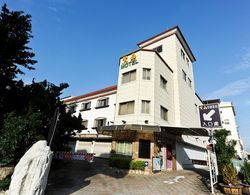 ZJ Motel Dış Mekan