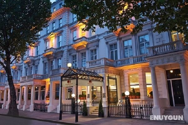 100 Queen's Gate Hotel, Curio Collection by Hilton Genel