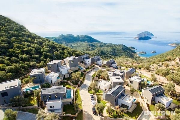 14 Premium Villas with Restaurant & Tennis Court in Nature - Notos Club Öne Çıkan Resim