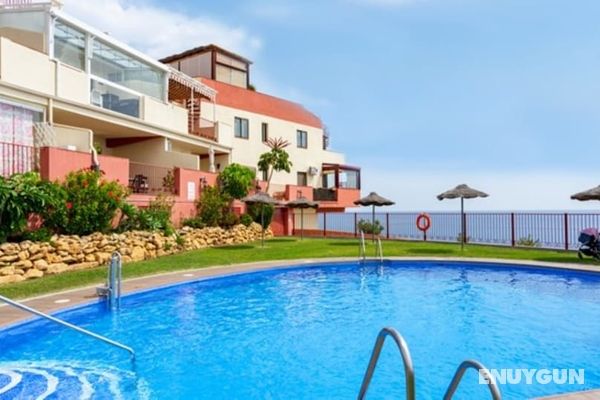 Apartment - 2 Bedrooms with Pool, WiFi and Sea views - 107993 Öne Çıkan Resim