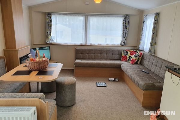 3 Bedroom Caravan, Sleeps 8, at Parkdean Newquay Holiday Park Genel
