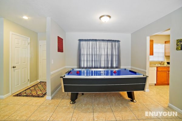 3 BR Pool Home in Tampa by Tom Well IG - 11115 Genel