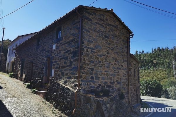 400 Year old 3-bedroom Farmhouse Central Portugal Öne Çıkan Resim