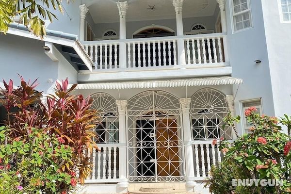 5-bed Villa and Pool in Runaway Bay, Jamaica Öne Çıkan Resim