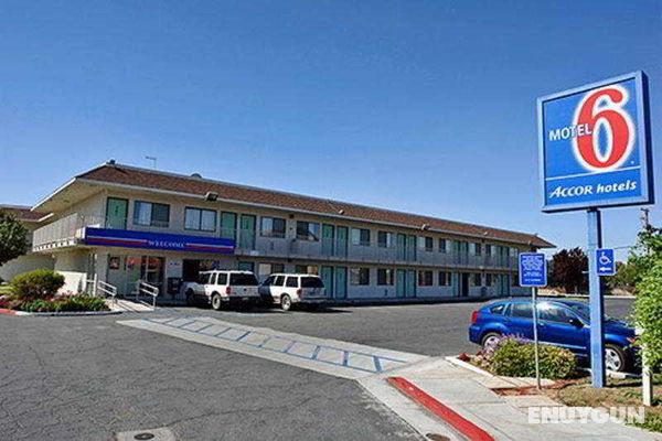 Motel 6 Bakersfield Airport Genel