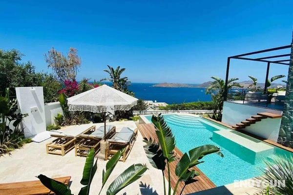 6 Bedroom Luxury Mansion in Yalikavak With Stunning Sea View Spacious Garden Öne Çıkan Resim
