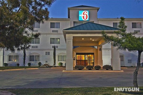 Motel 6 Dallas - North Genel