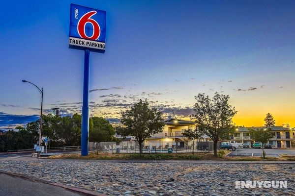 Motel 6 Red Bluff, CA Öne Çıkan Resim