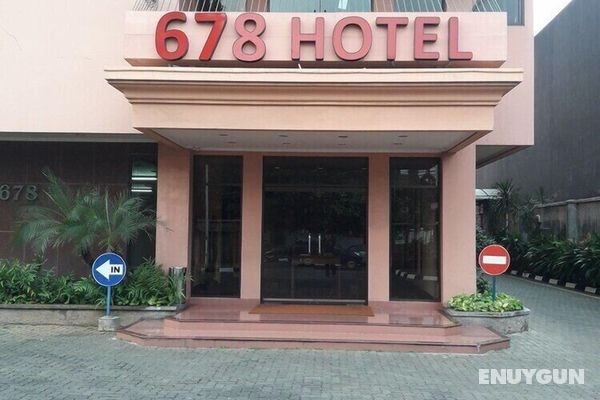 678 Hotel Cawang by Cocotel Öne Çıkan Resim