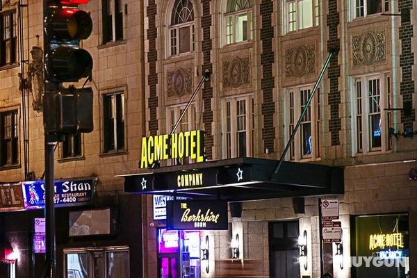 Acme Hotel Company Chicago Genel