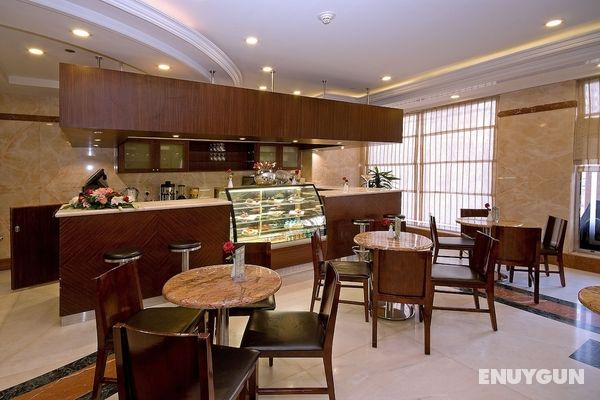 Al Eiman Royal Hotel Genel