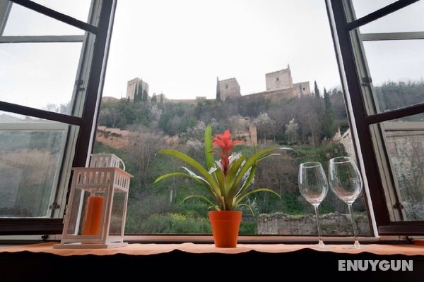 Alhambra Sonder Apartments Öne Çıkan Resim