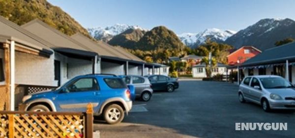 Alpine Glacier Motel Genel