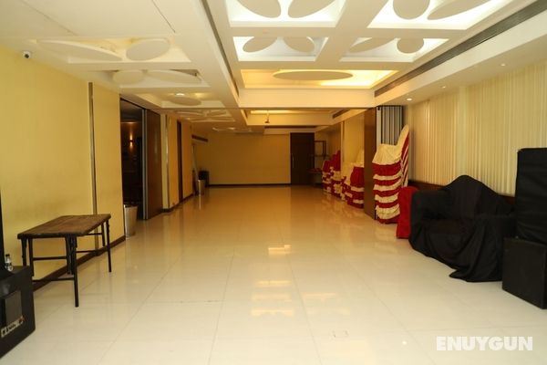 Hotel Anantha Executive Suites Genel