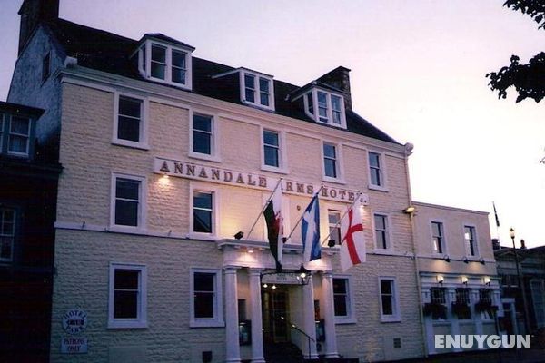 Annandale Arms Hotel Genel