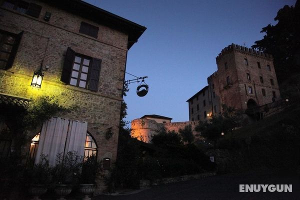 Antico Borgo Di Tabiano Castello Genel