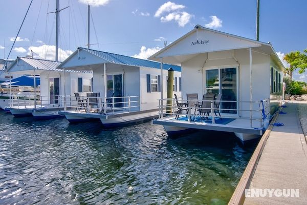 Aqua Lodge Rentals At Coconut Cay Öne Çıkan Resim