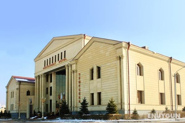 Armenian Royal Palace Genel