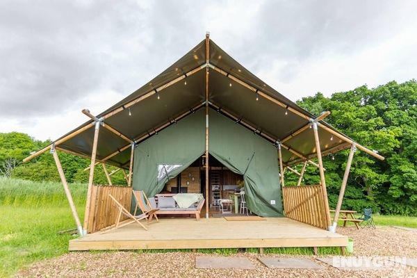 Awe Inspiring two Storey Tent Öne Çıkan Resim