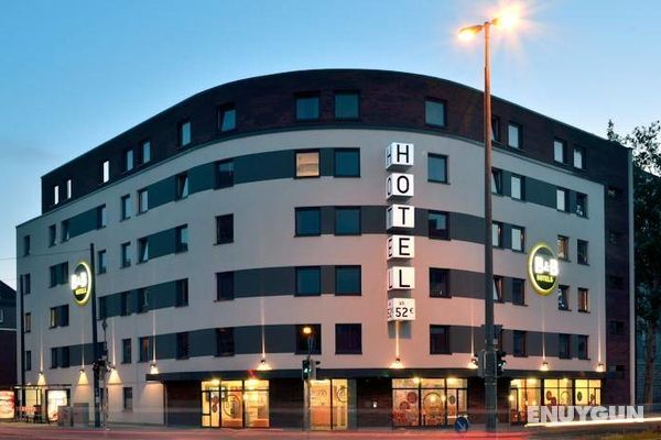 B&B Hotel Bremen-Hbf Genel