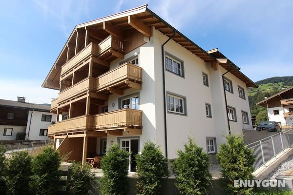 Beautiful Apartment in Brixen im Thale Tyrol With Terrace Dış Mekan