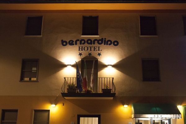 Hotel Bernardino Genel