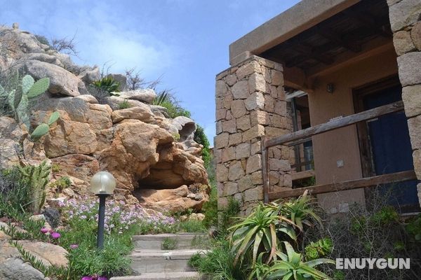 Bewitching Villa in Costa Paradiso With Swimming Pool Öne Çıkan Resim